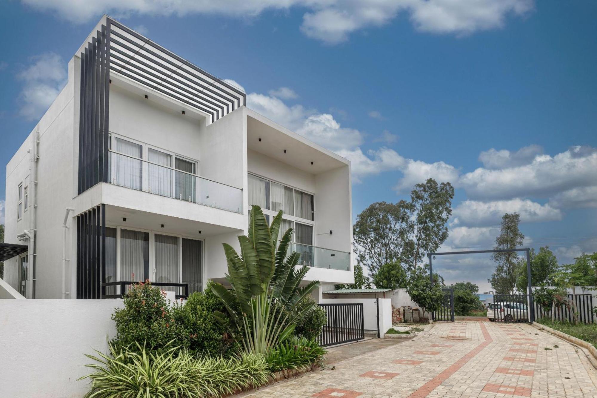 Celestial Sapphire Villa Pvt Pool Veg Food 4Bhk Dod Ballāpur Екстериор снимка