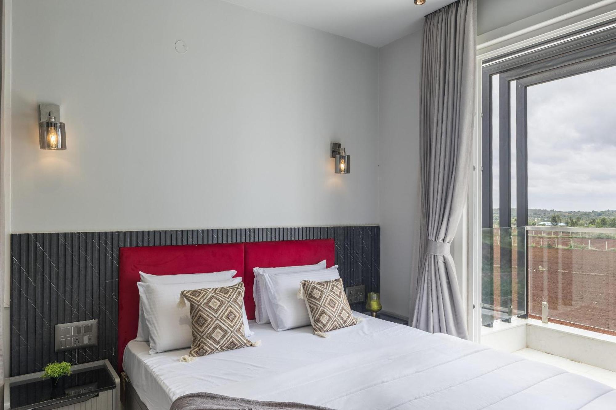 Celestial Sapphire Villa Pvt Pool Veg Food 4Bhk Dod Ballāpur Екстериор снимка